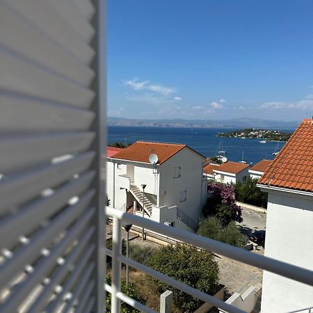 Apartment Benedikt Nečujam Eksteriør billede